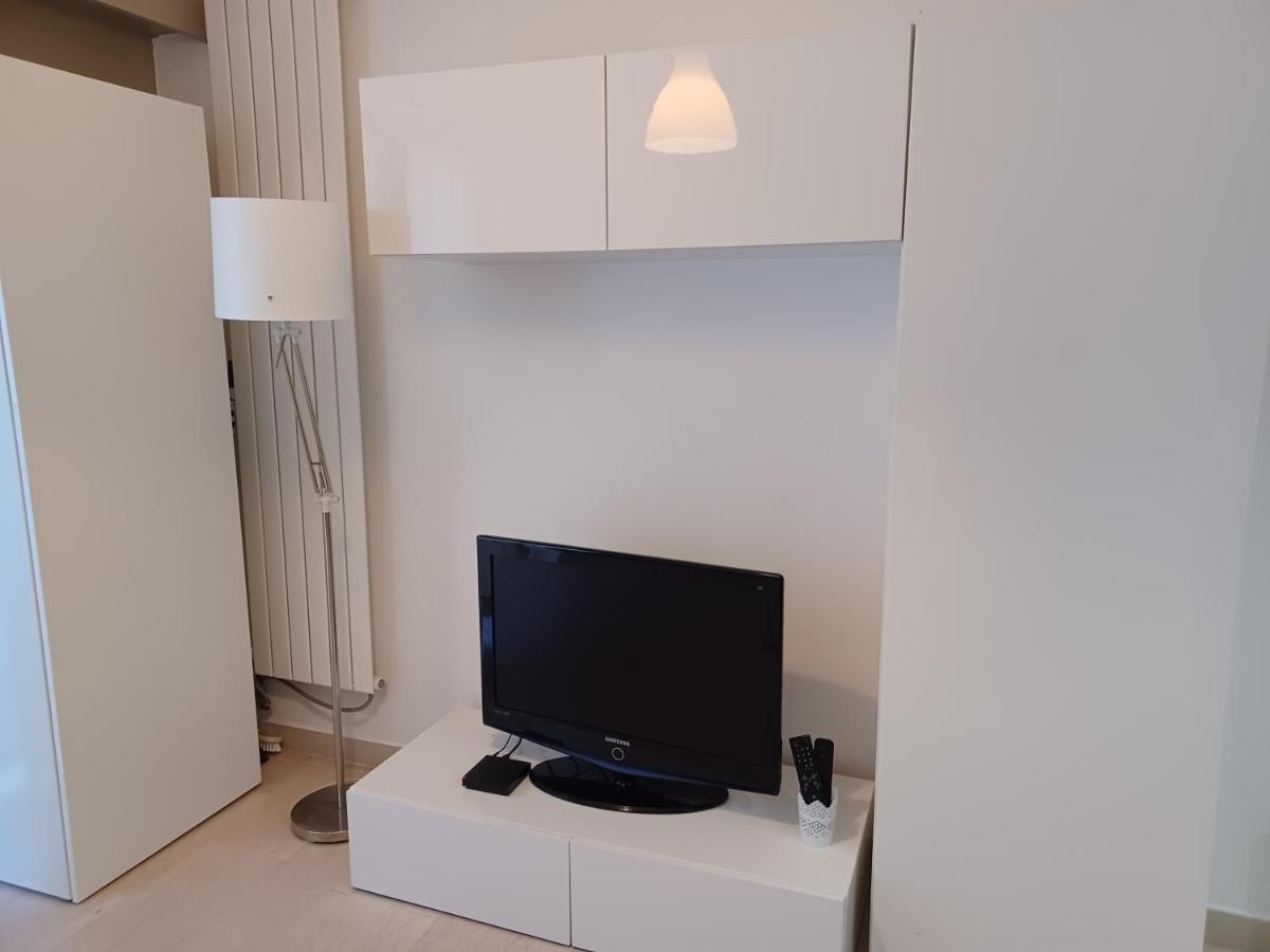 Studio A Nice Avec Piscine Dış mekan fotoğraf